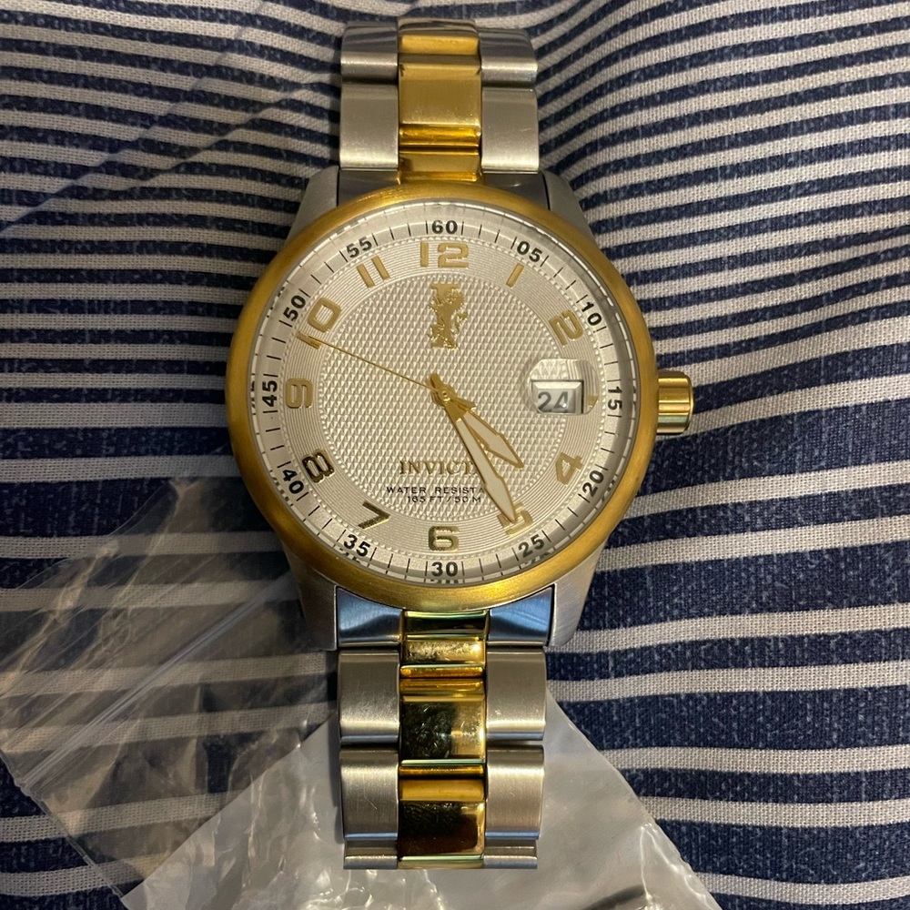 Invicta dress watch in excellent condition